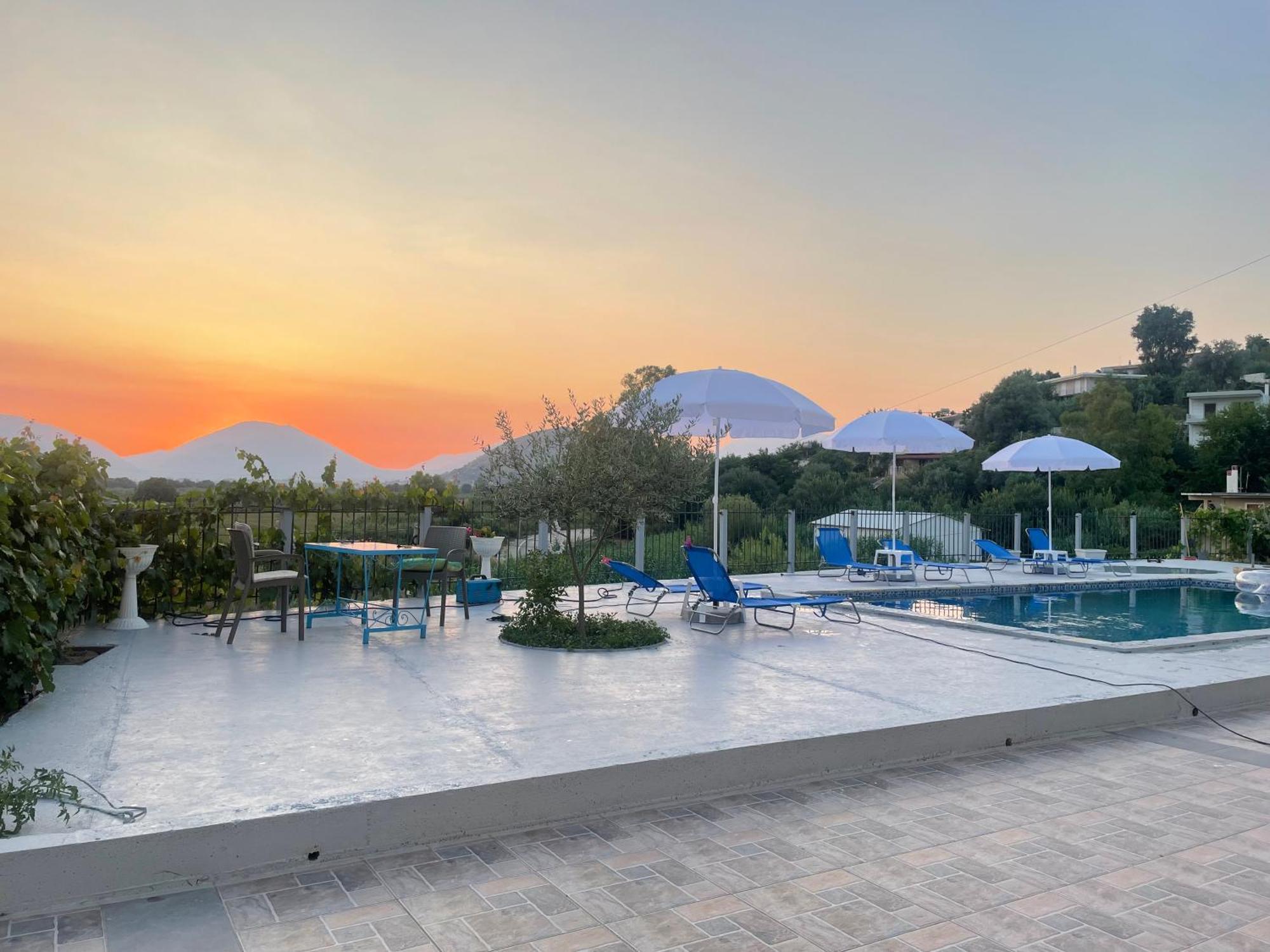Anastasias Apartments Sarandë Buitenkant foto